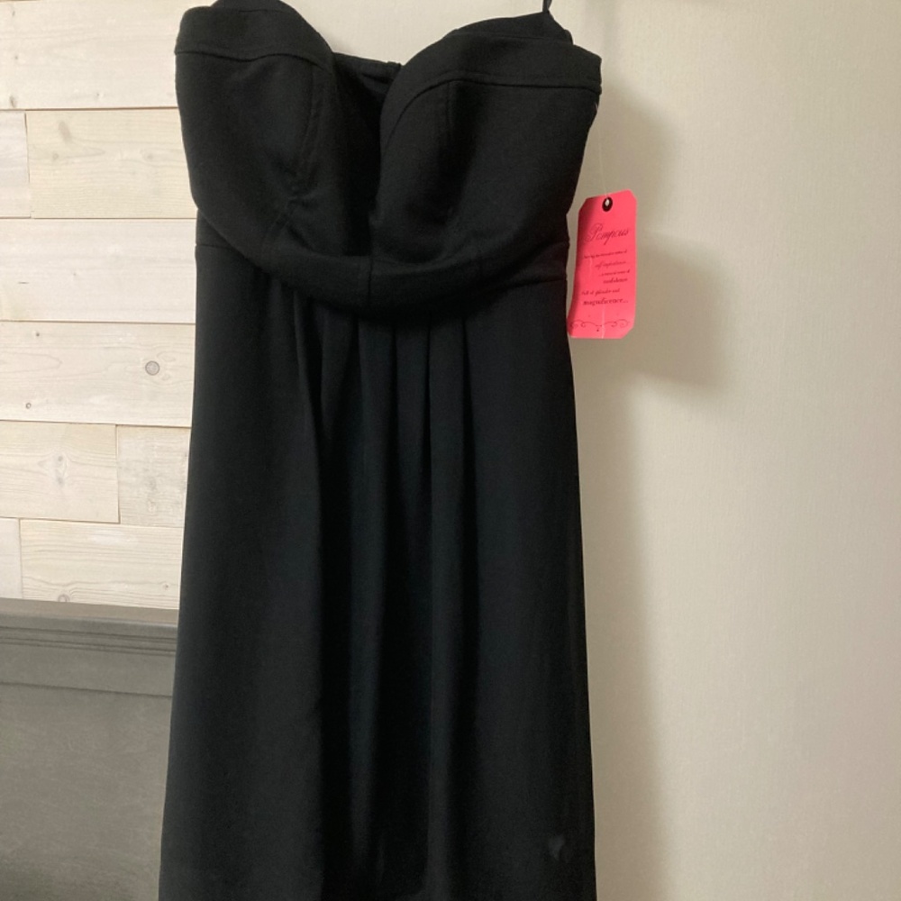Dress - Picture 2 of 3